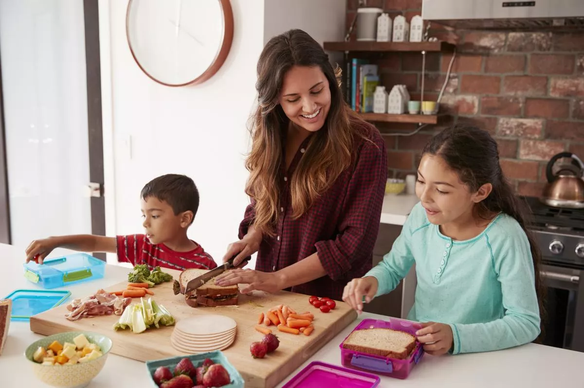 children helping in kitchen