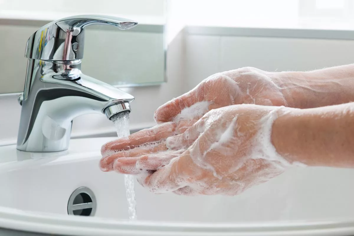 washing hand