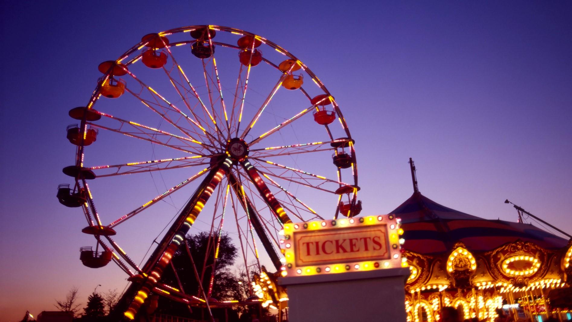 carnival with ferris wheel 